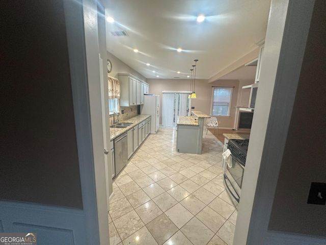 61 Longwood Court, Dallas, GA 30132