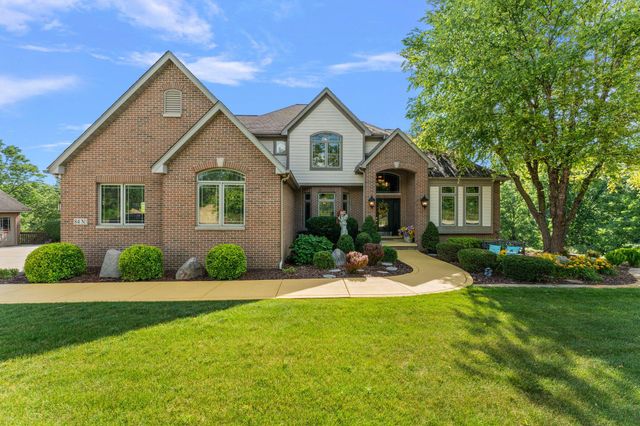 84 Liberty Lakes Drive, Valparaiso, IN 46385