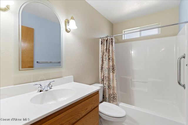 12413 W Rio Vista Pl, Post Falls, ID 83854