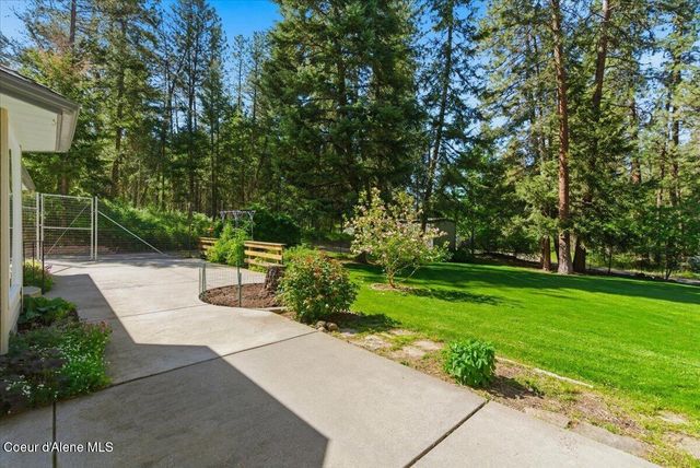 12413 W Rio Vista Pl, Post Falls, ID 83854