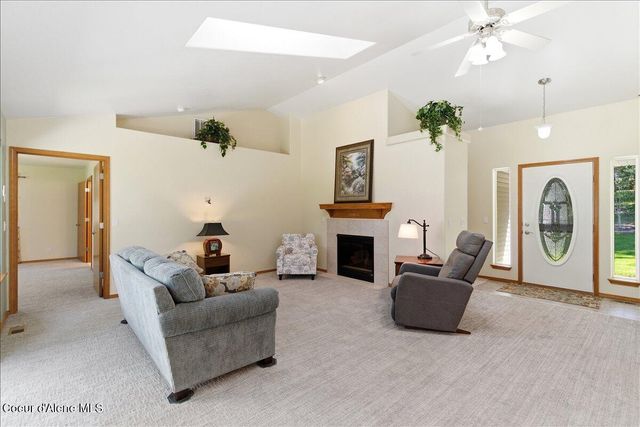 12413 W Rio Vista Pl, Post Falls, ID 83854