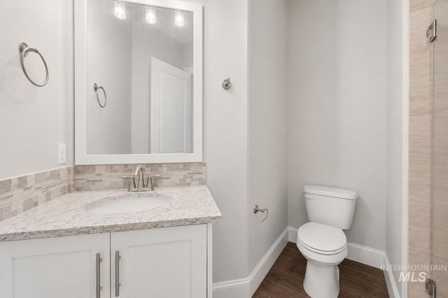 6070 W Piaffe Ct, Eagle, ID 83616