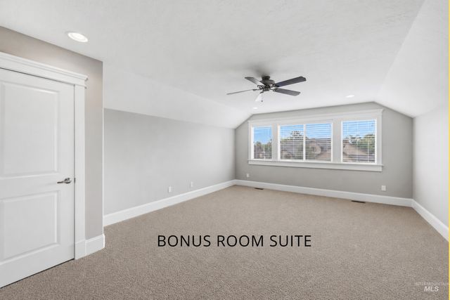 6070 W Piaffe Ct, Eagle, ID 83616