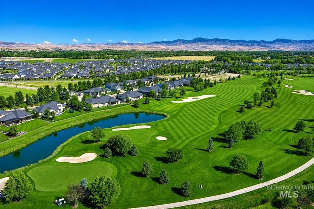 6070 W Piaffe Ct, Eagle, ID 83616