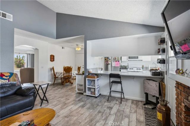 8469 Wild Pony, Jurupa Valley, CA 92509