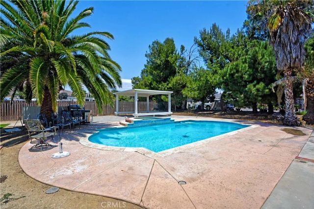 8469 Wild Pony, Jurupa Valley, CA 92509