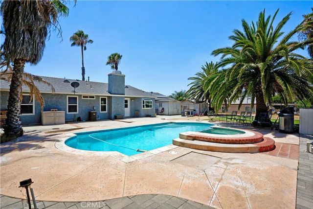 8469 Wild Pony, Jurupa Valley, CA 92509