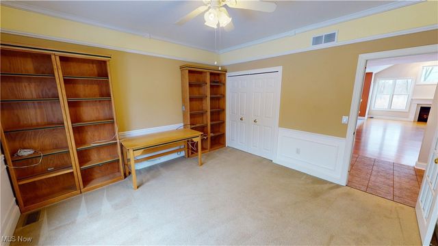 891 Stonewater Drive, Kent, OH 44240