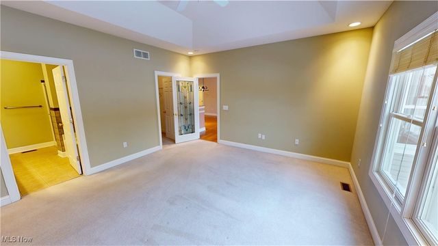 891 Stonewater Drive, Kent, OH 44240