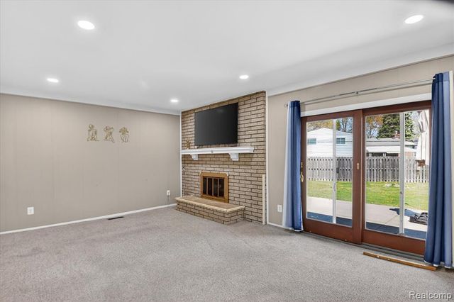 13311 Boca Grande Drive, Sterling Heights, MI 48312