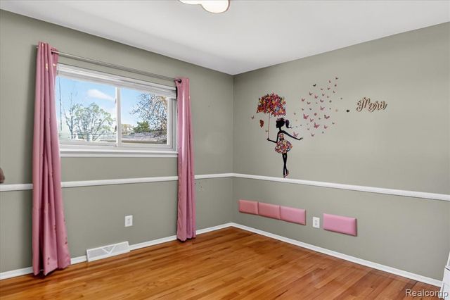 13311 Boca Grande Drive, Sterling Heights, MI 48312