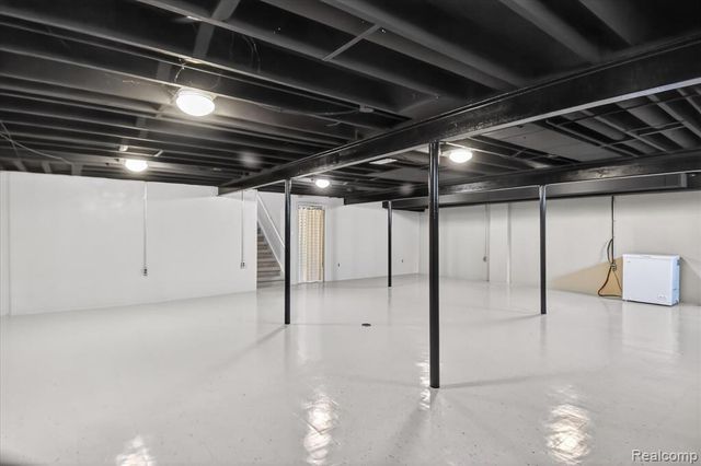 13311 Boca Grande Drive, Sterling Heights, MI 48312