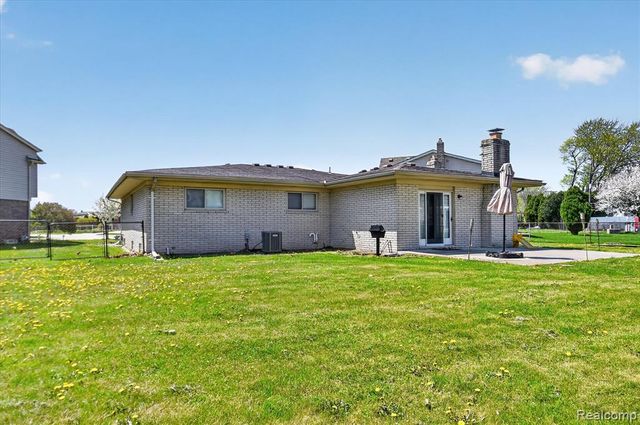 13311 Boca Grande Drive, Sterling Heights, MI 48312