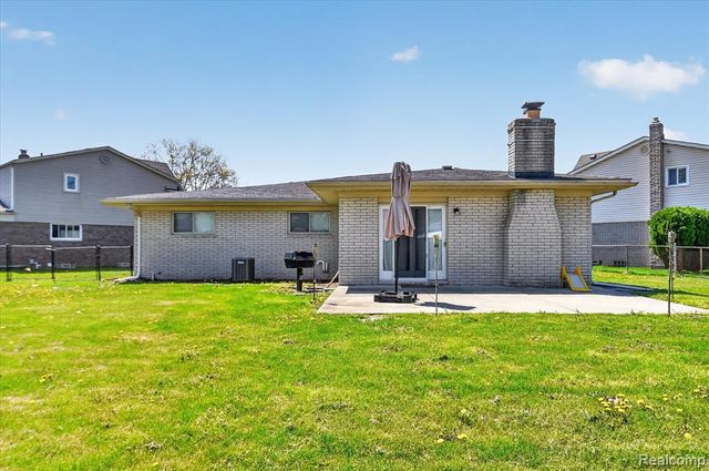 13311 Boca Grande Drive, Sterling Heights, MI 48312