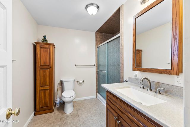 337 Perry Street, Schenectady, NY 12306