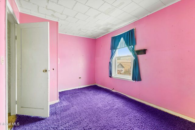 337 Perry Street, Schenectady, NY 12306