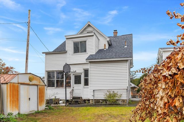 337 Perry Street, Schenectady, NY 12306