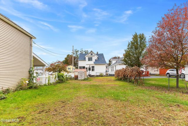 337 Perry Street, Schenectady, NY 12306