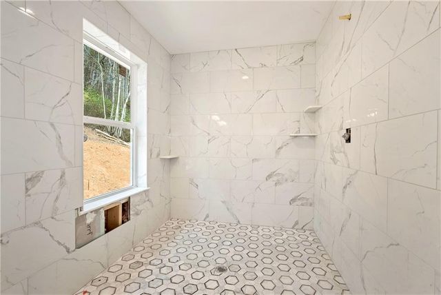 71 Chestatee Road, Cleveland, GA 30528