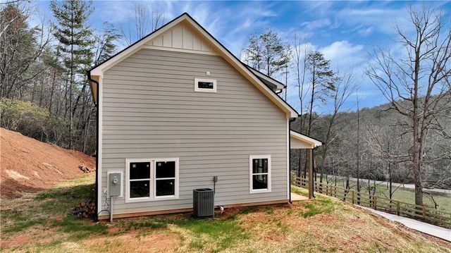 71 Chestatee Road, Cleveland, GA 30528