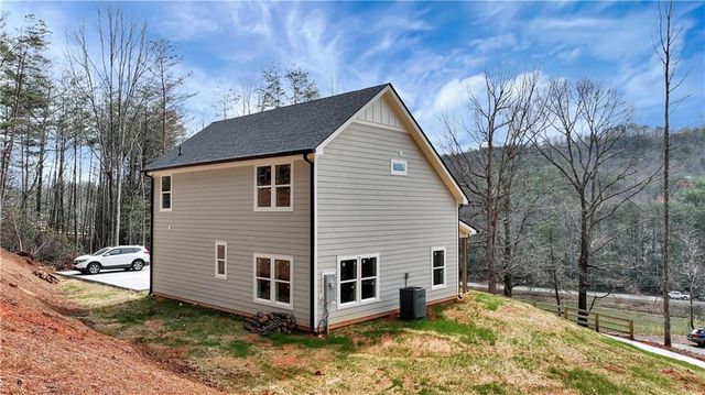 71 Chestatee Road, Cleveland, GA 30528