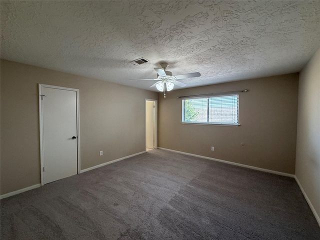 11819 Amblewood Drive, Meadows Place, TX 77477
