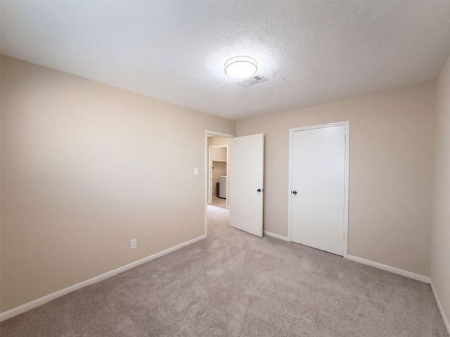 11819 Amblewood Drive, Meadows Place, TX 77477