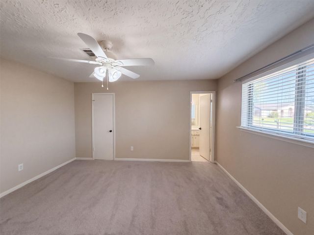 11819 Amblewood Drive, Meadows Place, TX 77477