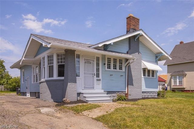 15009 Miles Avenue, Cleveland, OH 44128