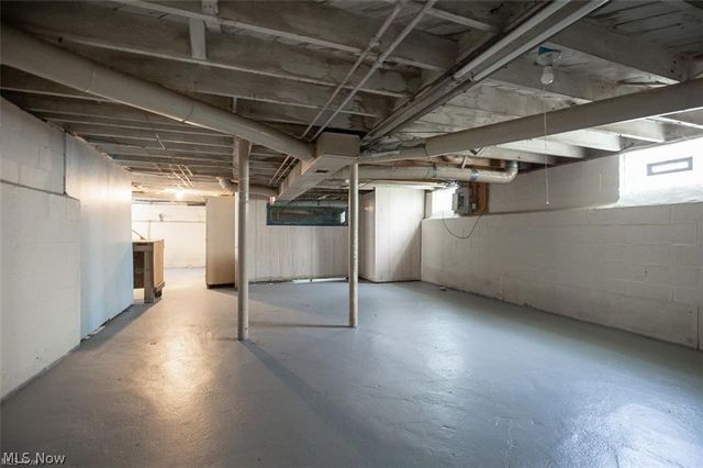 15009 Miles Avenue, Cleveland, OH 44128