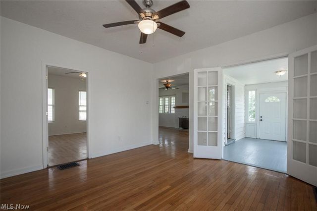 15009 Miles Avenue, Cleveland, OH 44128