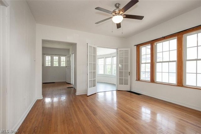 15009 Miles Avenue, Cleveland, OH 44128