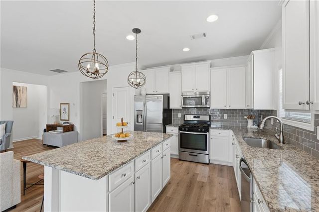 4631 Summer View Drive, Gainesville, GA 30504