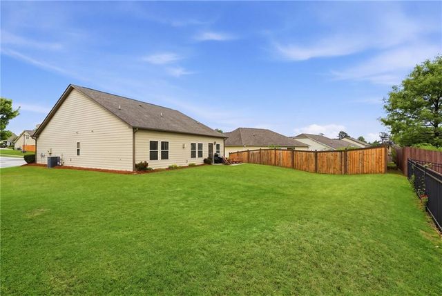 4631 Summer View Drive, Gainesville, GA 30504