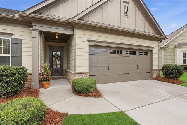4631 Summer View Drive, Gainesville, GA 30504