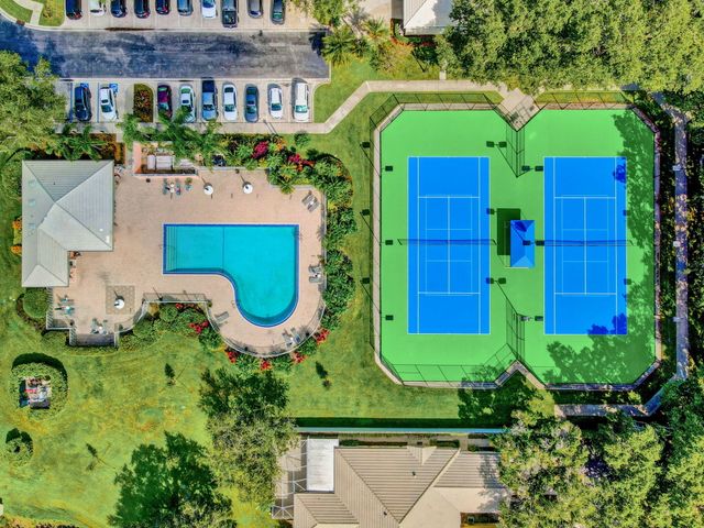 4238 Royal Oak Drive, Palm Beach Gardens, FL 33410