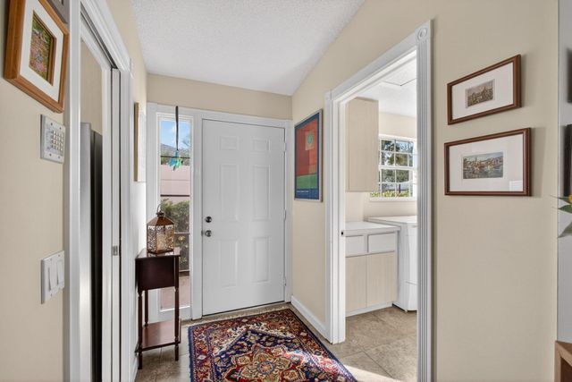 4238 Royal Oak Drive, Palm Beach Gardens, FL 33410