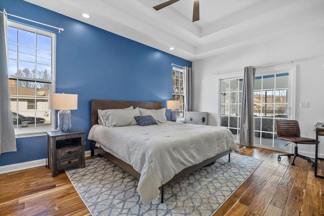 802 Manor DRIVE, Silver Lake, WI 53170