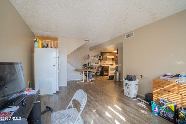 605 N 4TH Street E, Avondale, AZ 85323