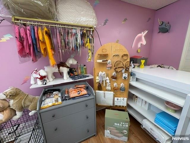 310 Fort Lee Road, Leonia, NJ 07605