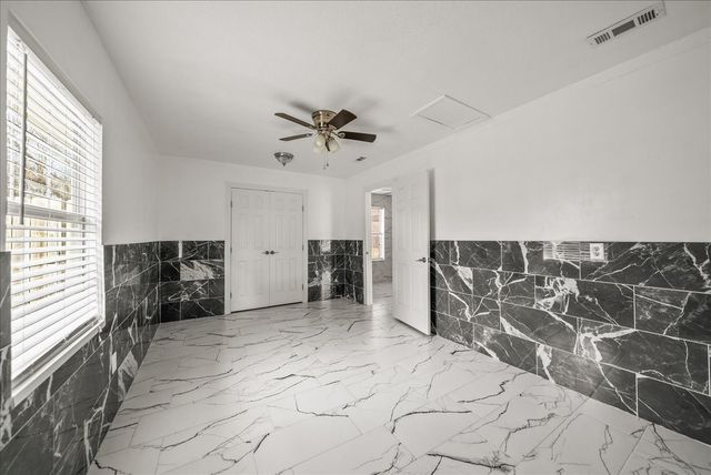 5507 Alexander Street, Sachse, TX 75048