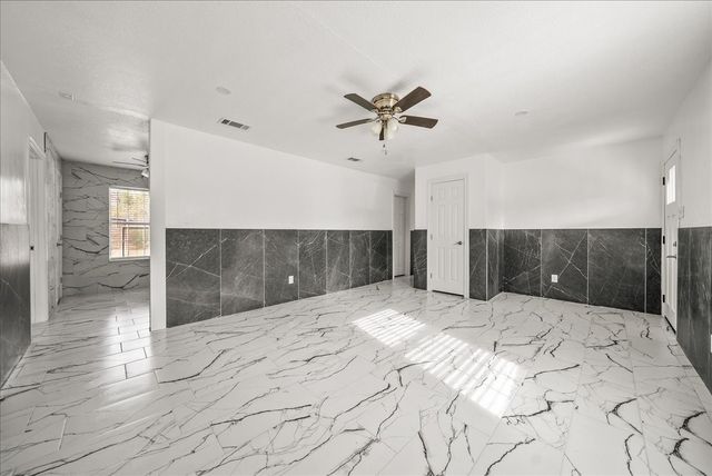 5507 Alexander Street, Sachse, TX 75048