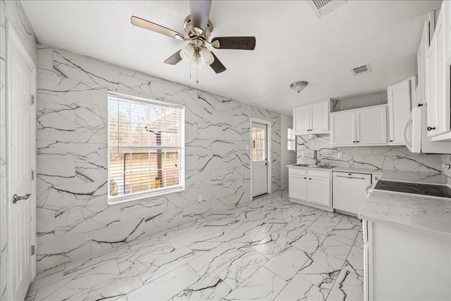 5507 Alexander Street, Sachse, TX 75048