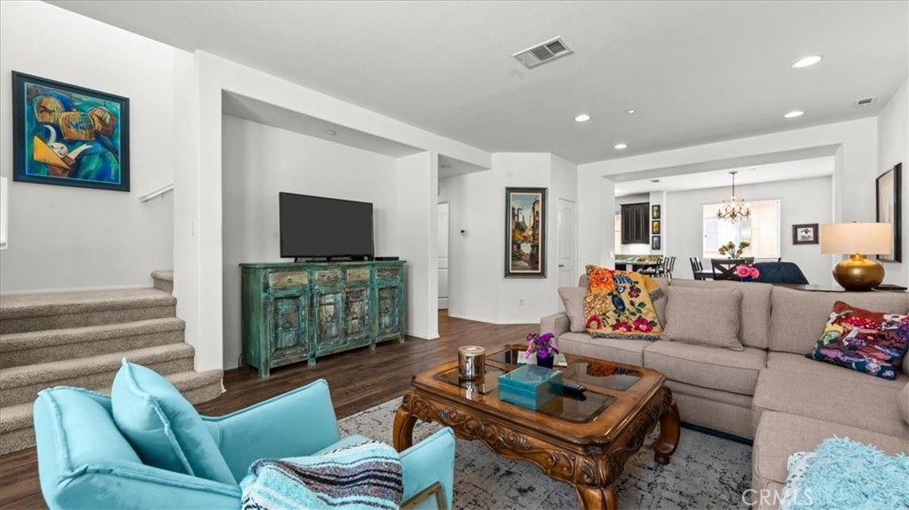 Image 7 of property listing at 8056 Cresta Bella Road, Rancho Cucamonga, CA 91730