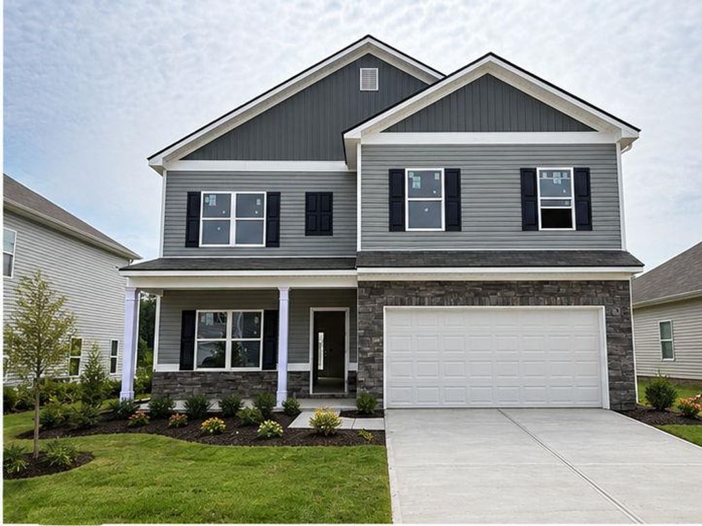 202 Sycamore Drive, Calhoun, GA 30701