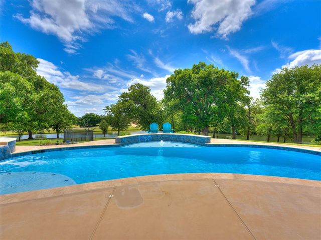 5627 Cimarron Manor, Guthrie, OK 73044