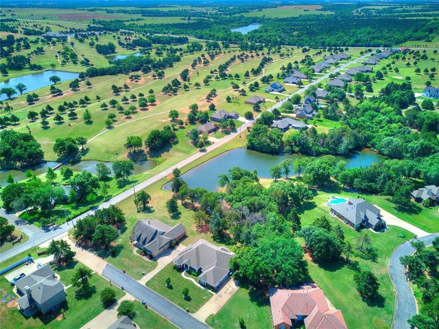 5627 Cimarron Manor, Guthrie, OK 73044
