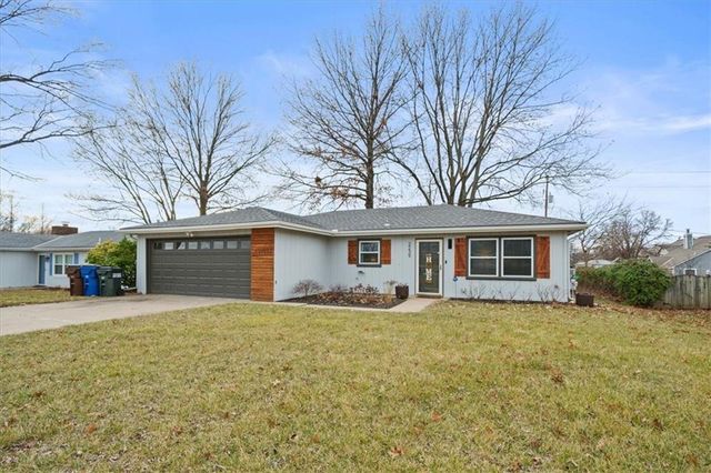 2239 Melholland Road, Lawrence, KS 66047