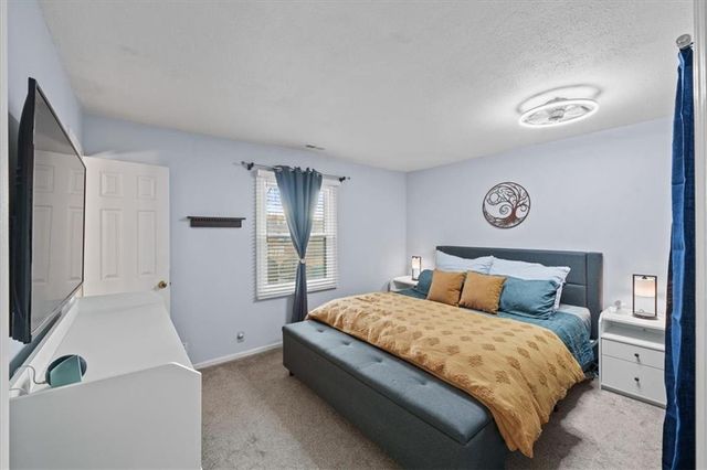 2239 Melholland Road, Lawrence, KS 66047