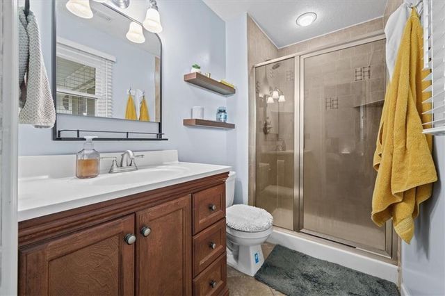 2239 Melholland Road, Lawrence, KS 66047